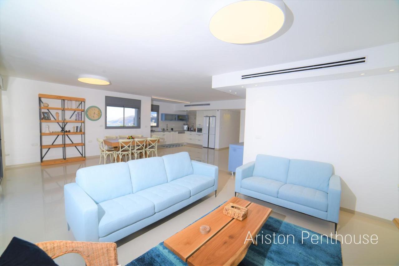 Yalarent Ariston Apartment & Penthouse ティベリア エクステリア 写真