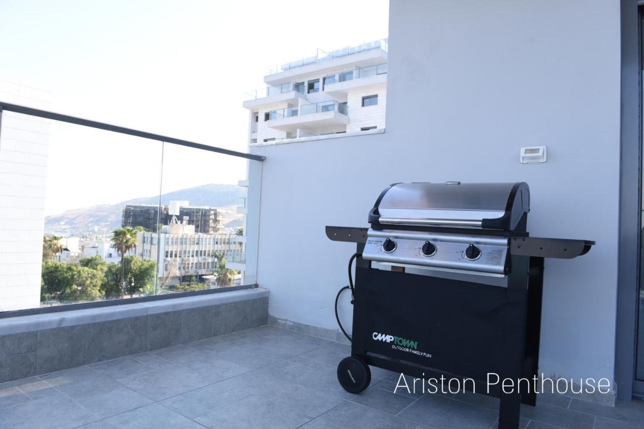 Yalarent Ariston Apartment & Penthouse ティベリア エクステリア 写真